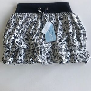 NWT-  Blue and White  Poof Skirt - size 4/5T